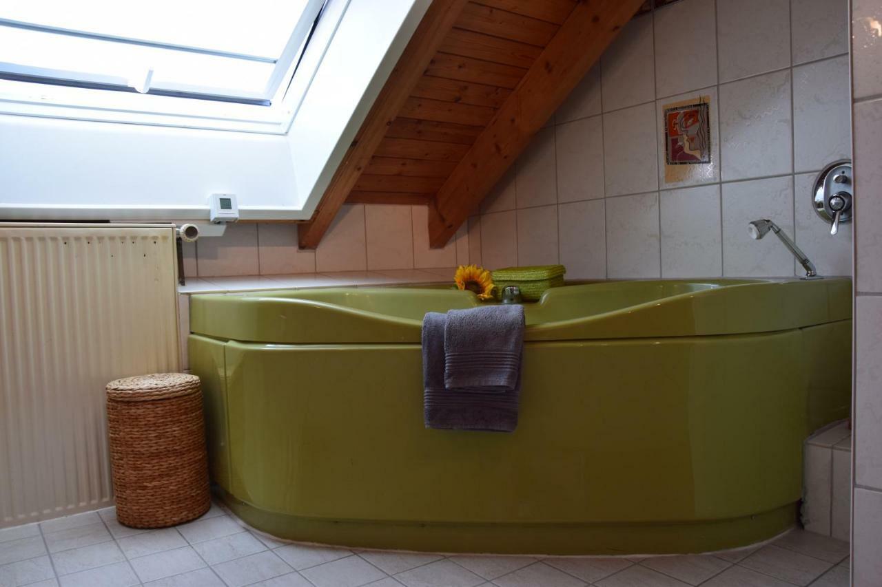 Homestay Cozy Room Markdorf Exterior photo